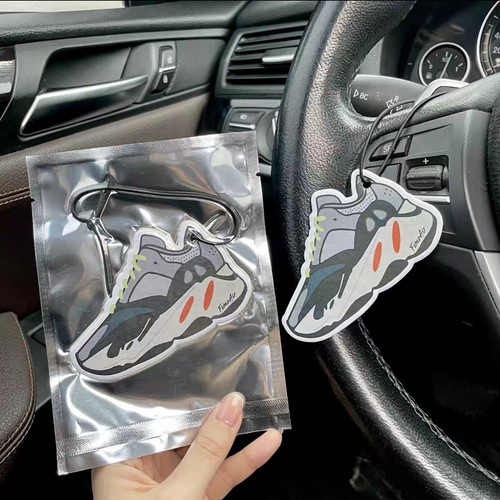700 wave runner - runner, car